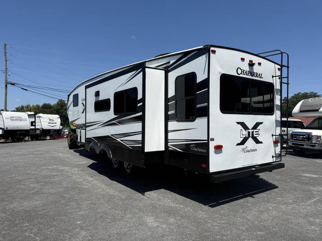 2021 Coachmen Chaparral 284rl - $22,900