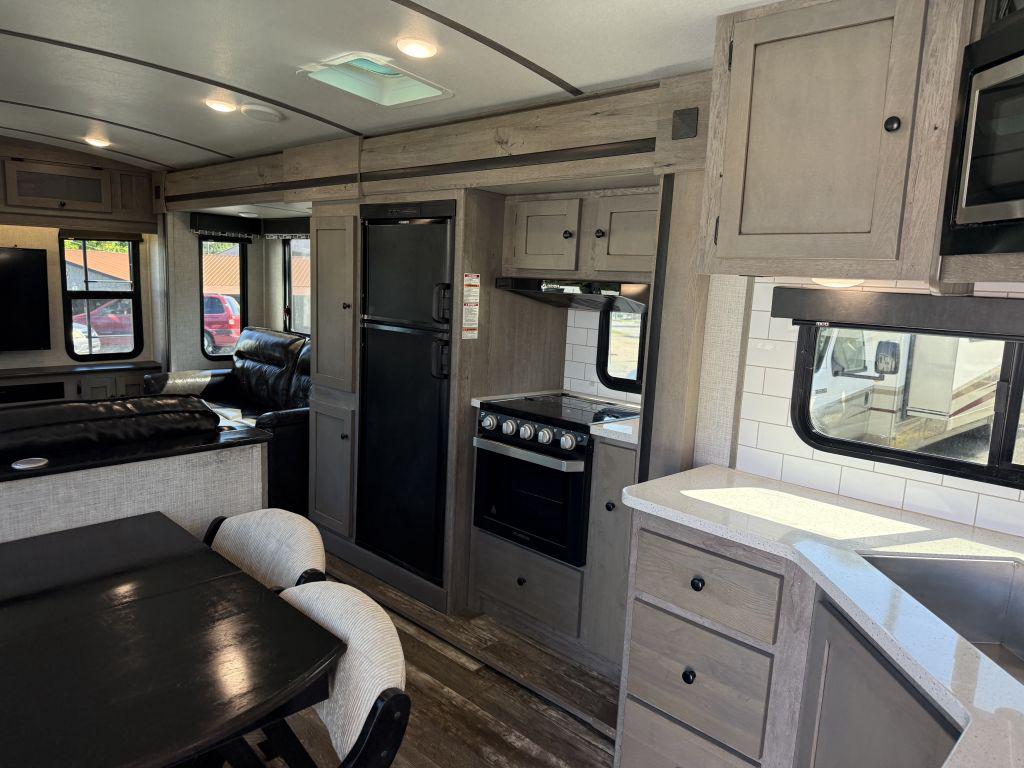 2019 Keystone Outback 341rd - $22,900
