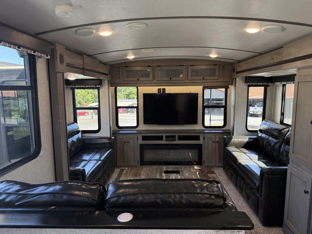 2019 Keystone Outback 341rd - $22,900