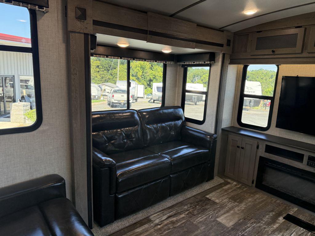2019 Keystone Outback 341rd - $22,900