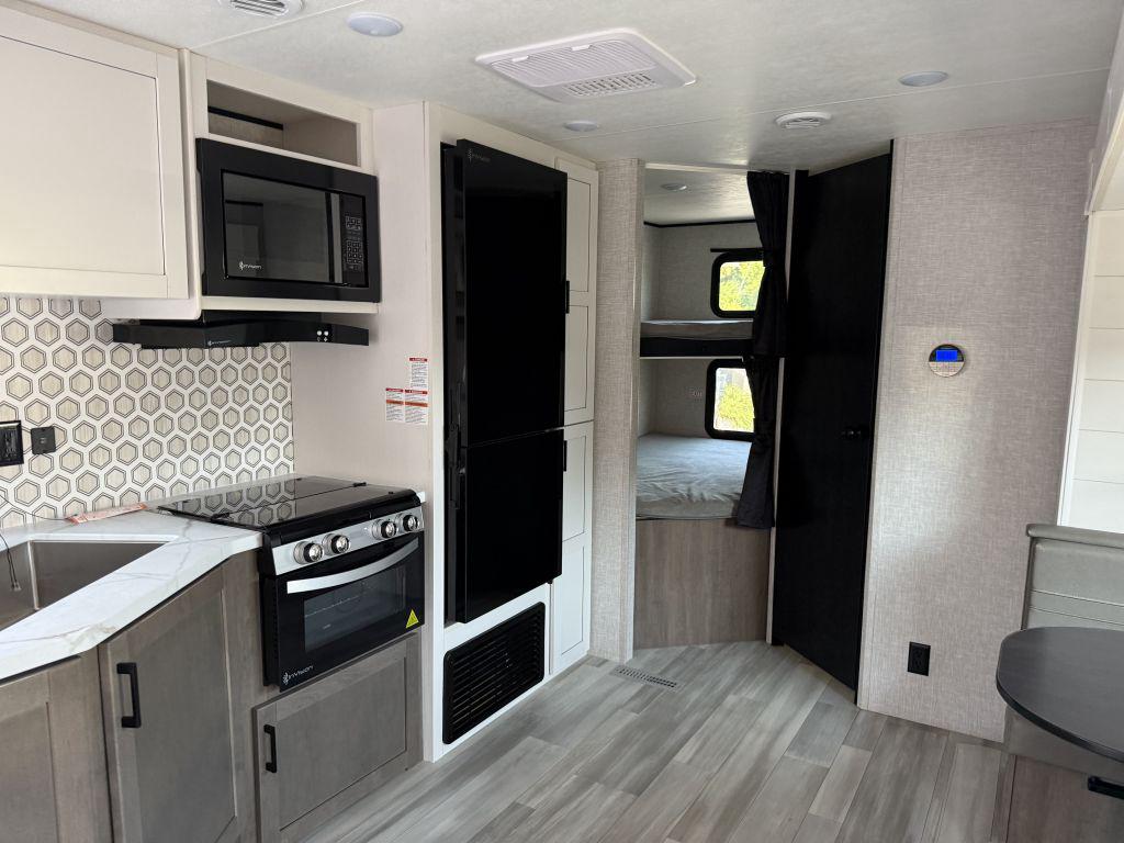 2025 Highland Rv Open Range 26bhs - $23,900