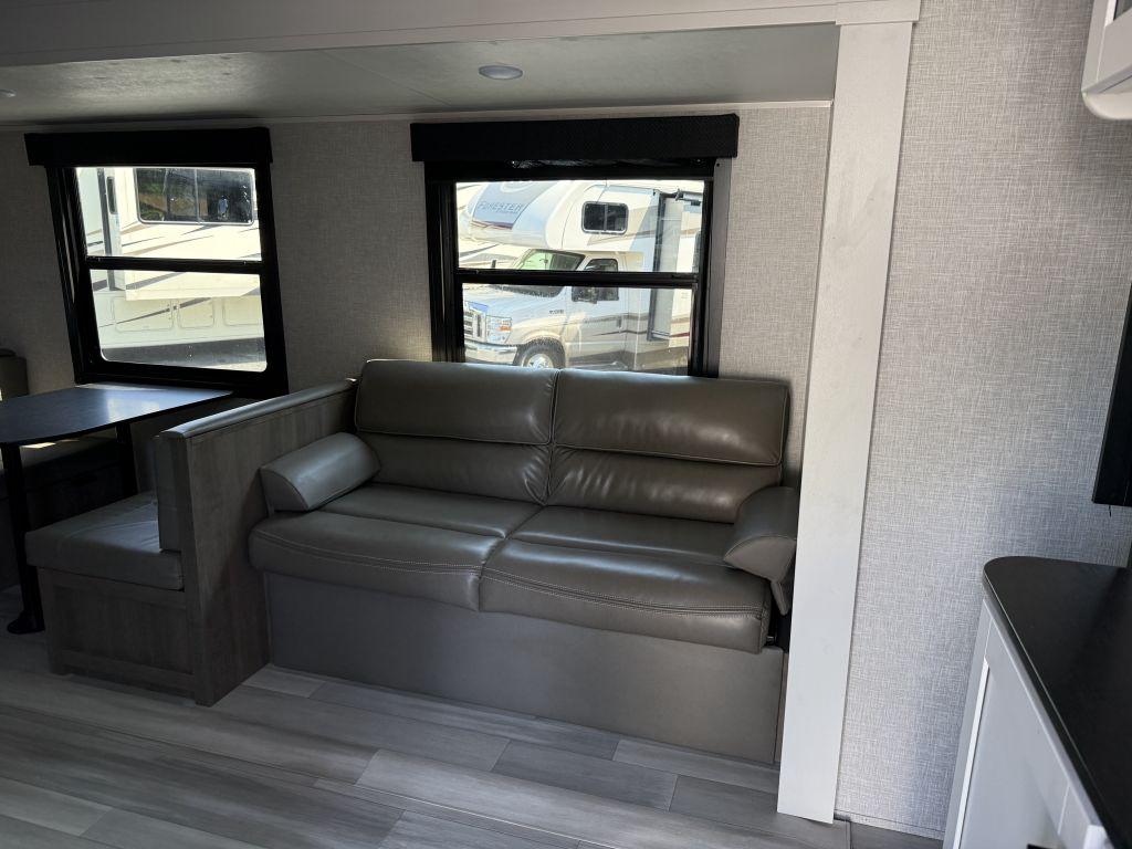 2025 Highland Rv Open Range 26bhs - $23,900