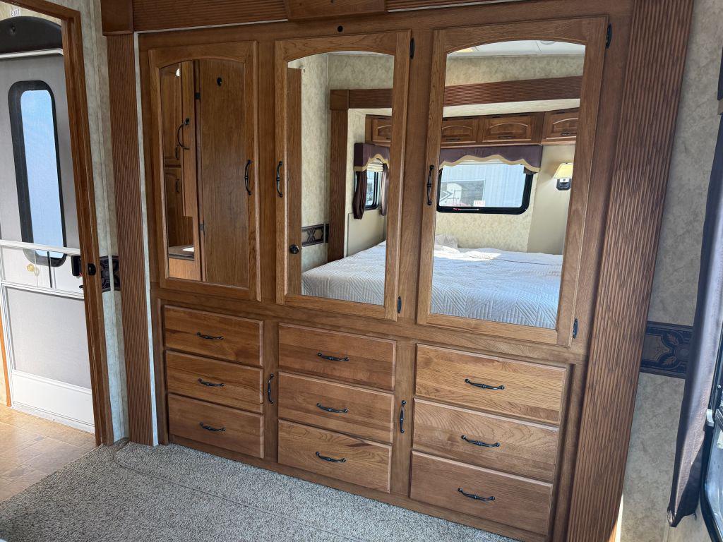 2010 Keystone Montana 3750fl - $13,900