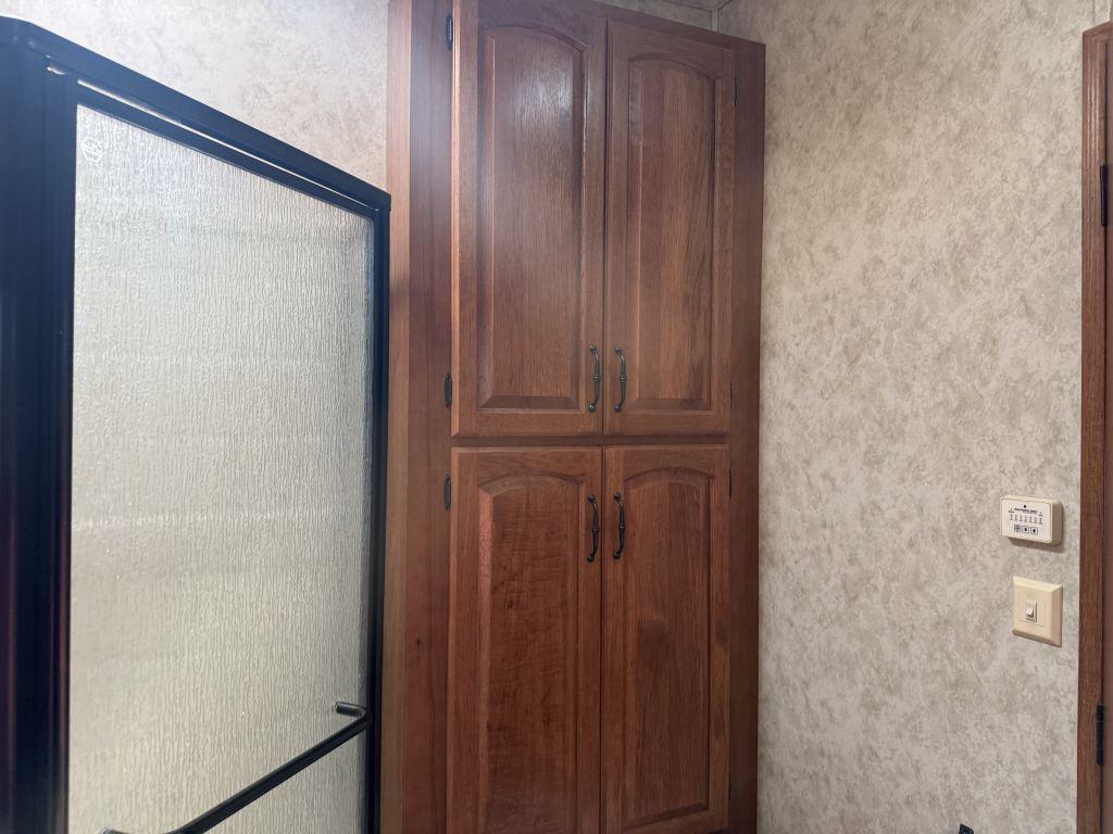 2010 Keystone Montana 3750fl - $13,900