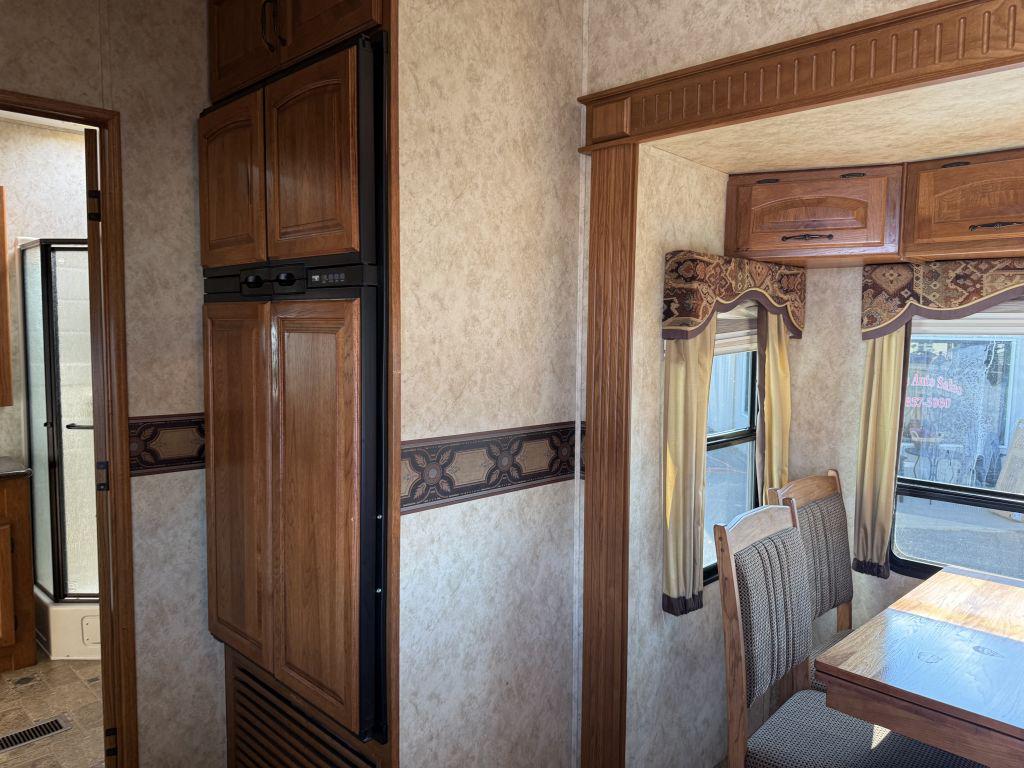 2010 Keystone Montana 3750fl - $13,900
