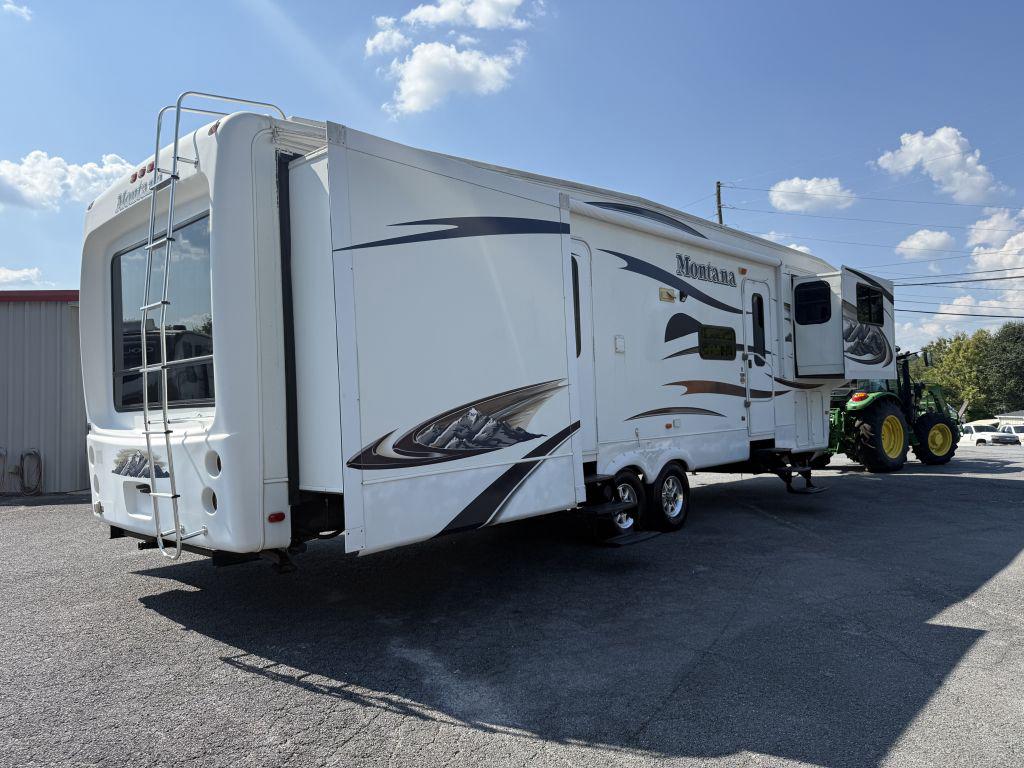 2010 Keystone Montana 3750fl - $13,900