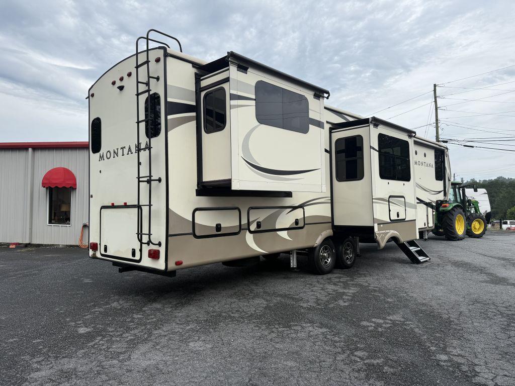 2018 Keystone Montana 3791rd - $34,900