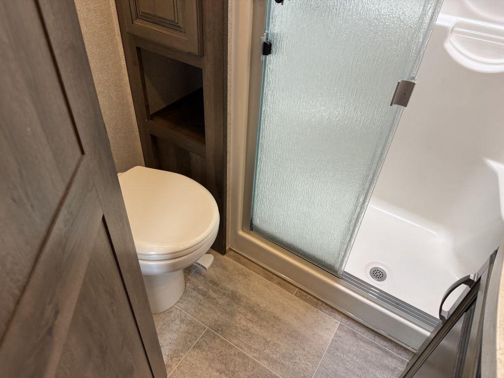 2018 Keystone Montana 3791rd - $34,900