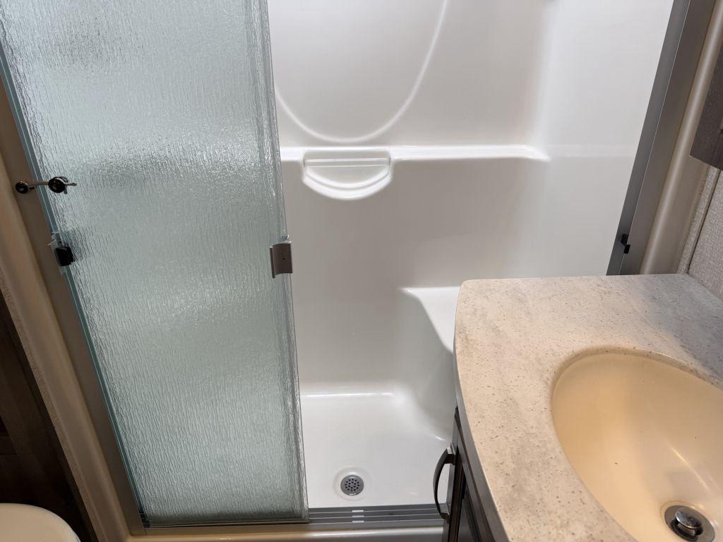 2018 Keystone Montana 3791rd - $34,900