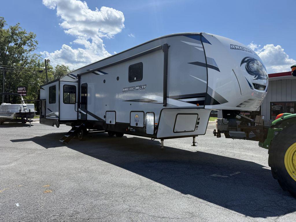 2022 Forest River Arctic Wolf 3660 SUITE - $33,900