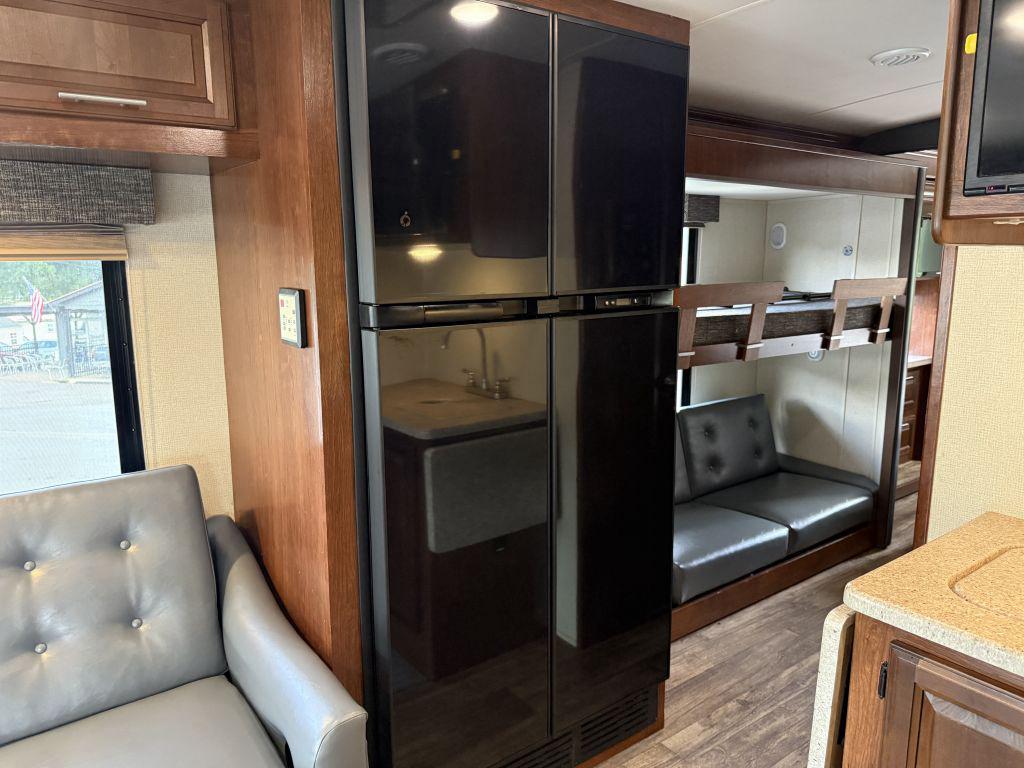 2018 Forest River Fr3 32ds - $52,900