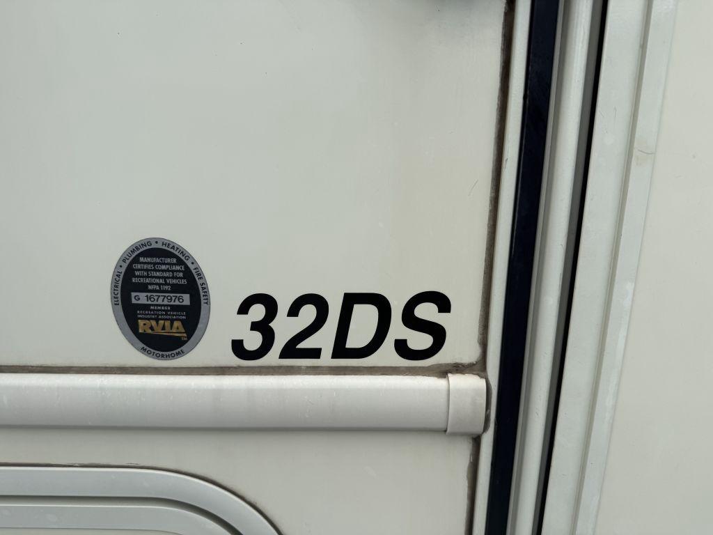 2018 Forest River Fr3 32ds - $52,900