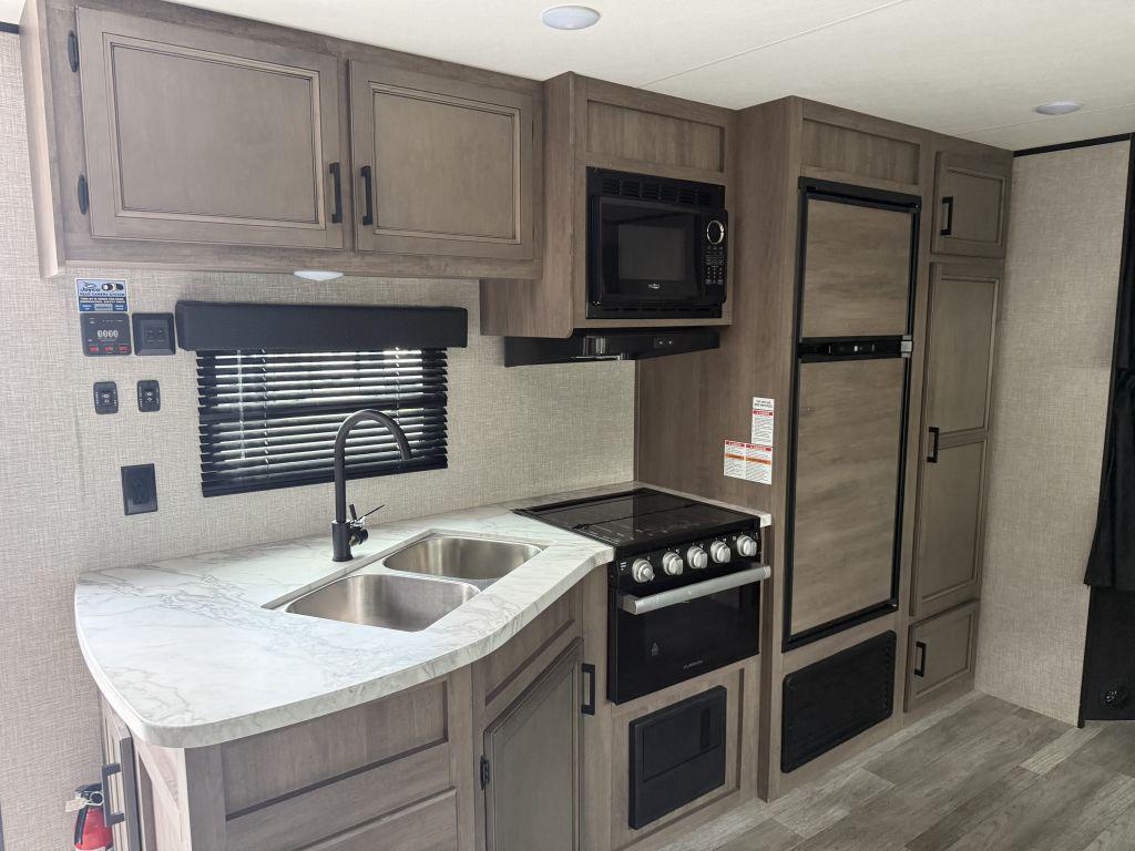 2022 Jayco Jayflight 267bhs - $18,900