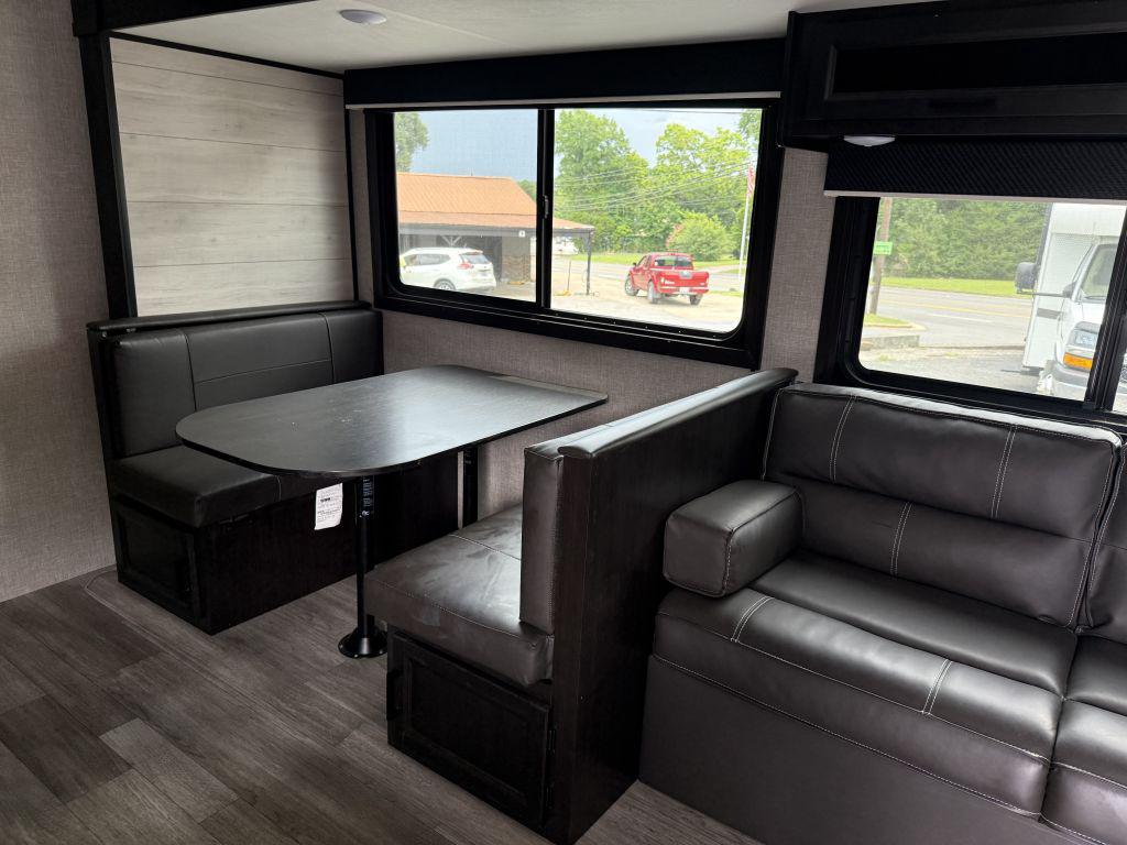 2022 Jayco Jayflight 267bhs - $18,900