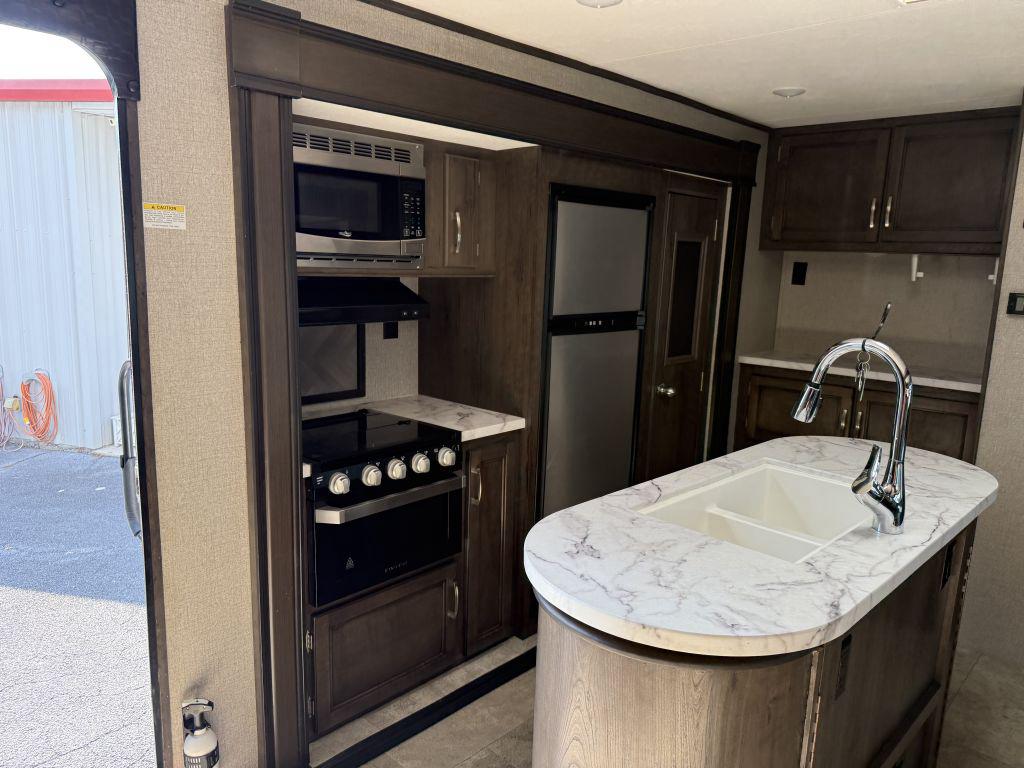 2020 Jayco Jayflight 33rbts - $19,900