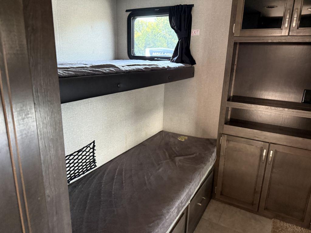 2020 Jayco Jayflight 33rbts - $19,900