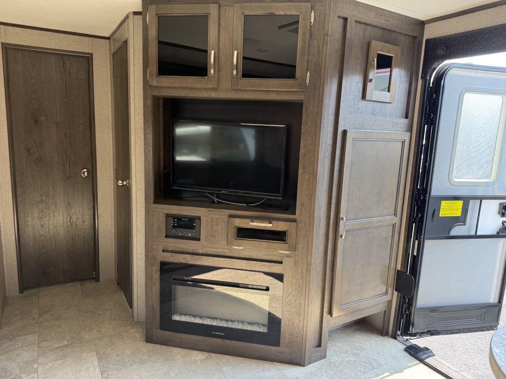 2020 Jayco Jayflight 33rbts - $19,900