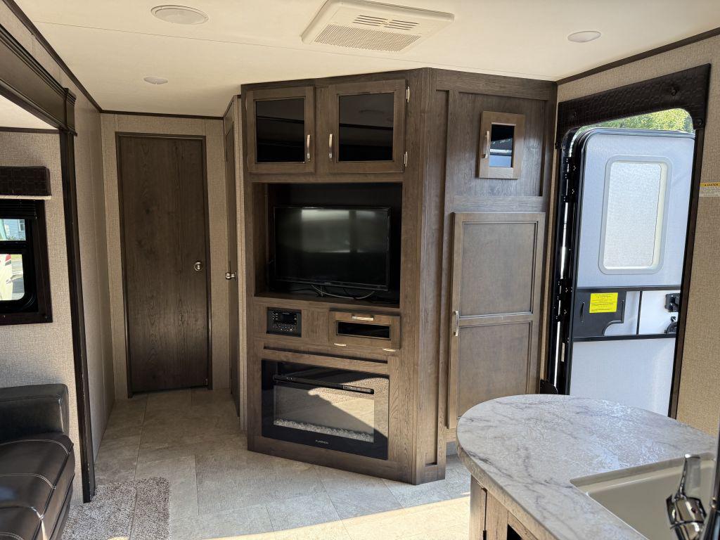 2020 Jayco Jayflight 33rbts - $19,900