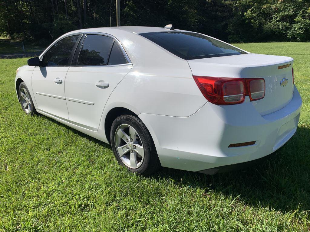 2013 Chevrolet Malibu - $6,495