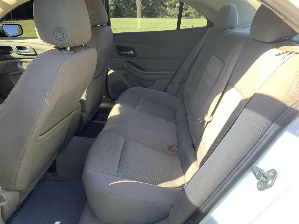 2013 Chevrolet Malibu - $6,495