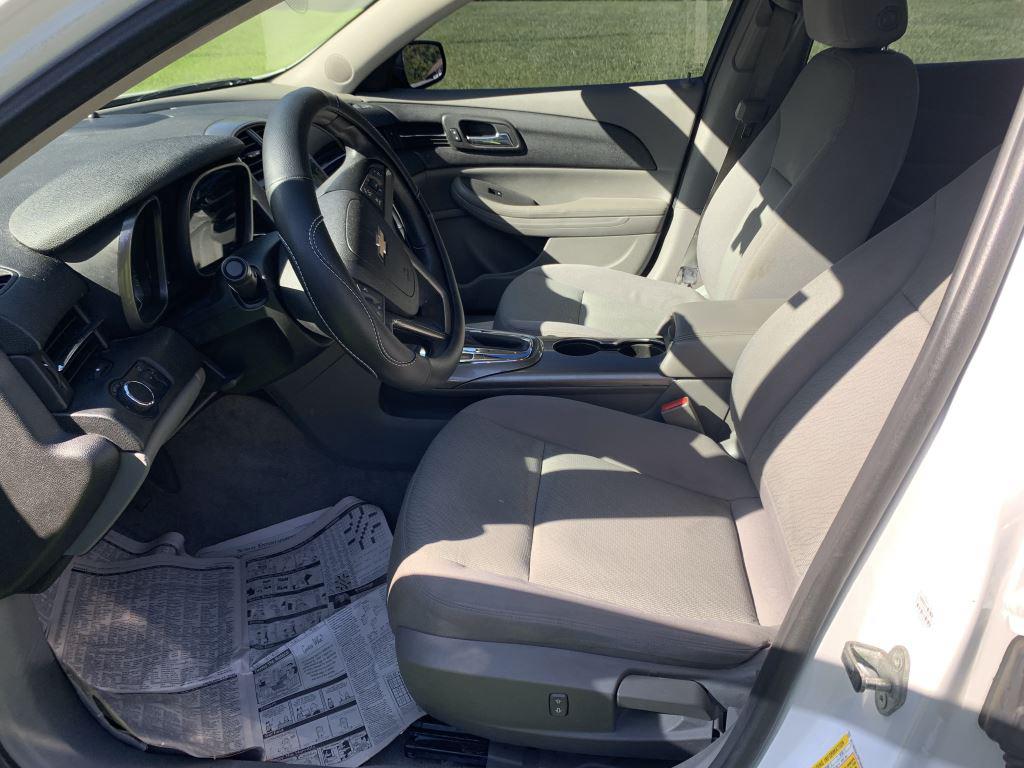 2013 Chevrolet Malibu - $6,495