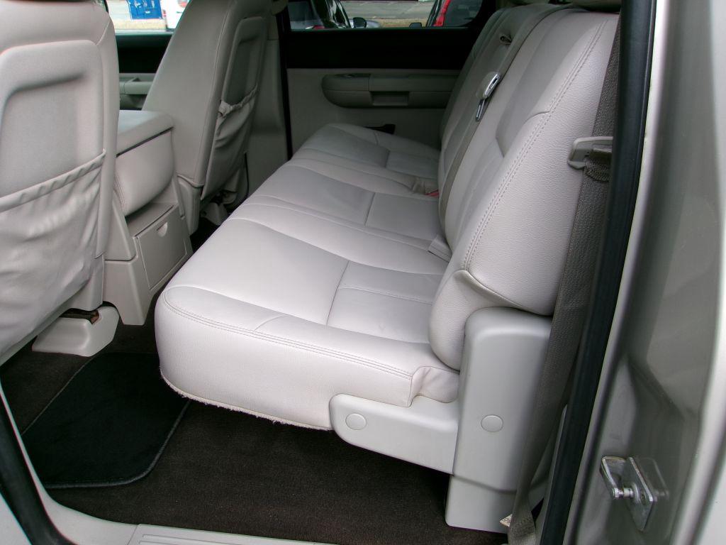 2009 Chevrolet Silverado - $12,900
