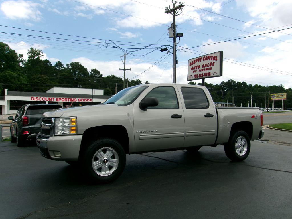 2009 Chevrolet Silverado - $12,900
