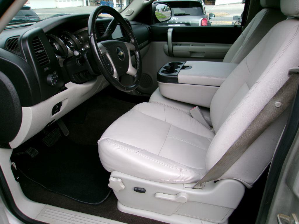 2009 Chevrolet Silverado - $12,900