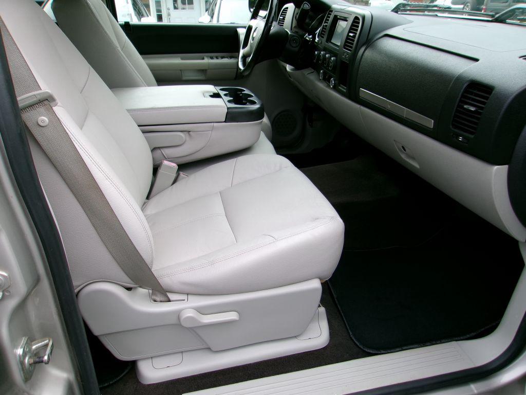 2009 Chevrolet Silverado - $12,900