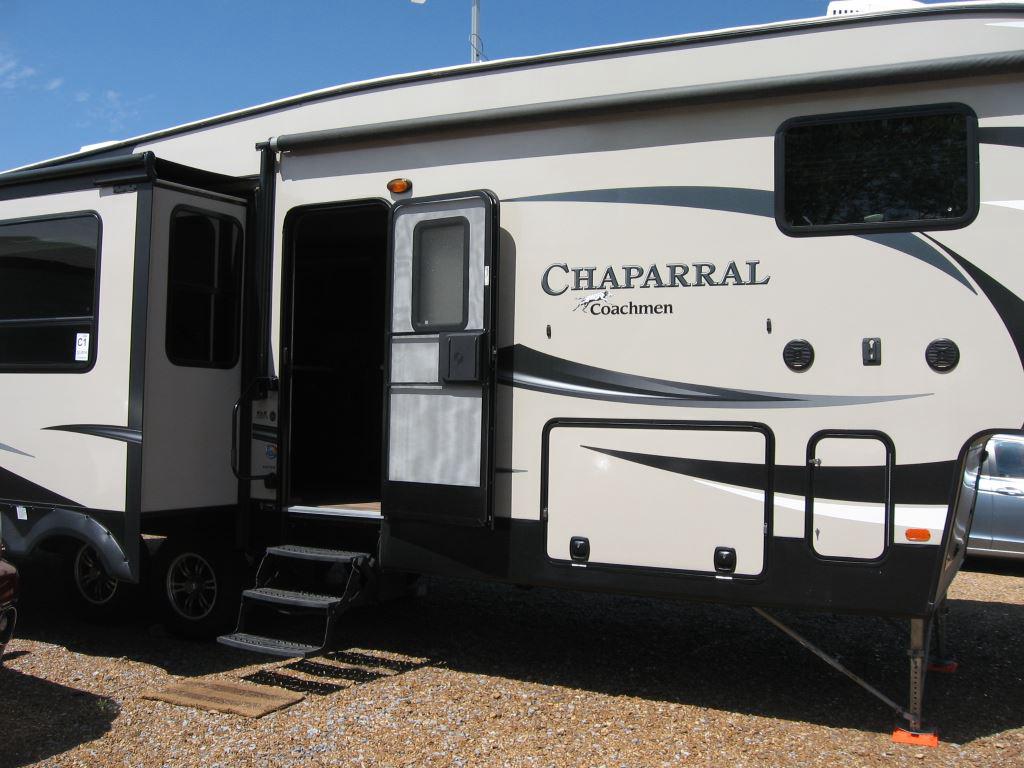 2016 Coachmen Chaparral - $32,000