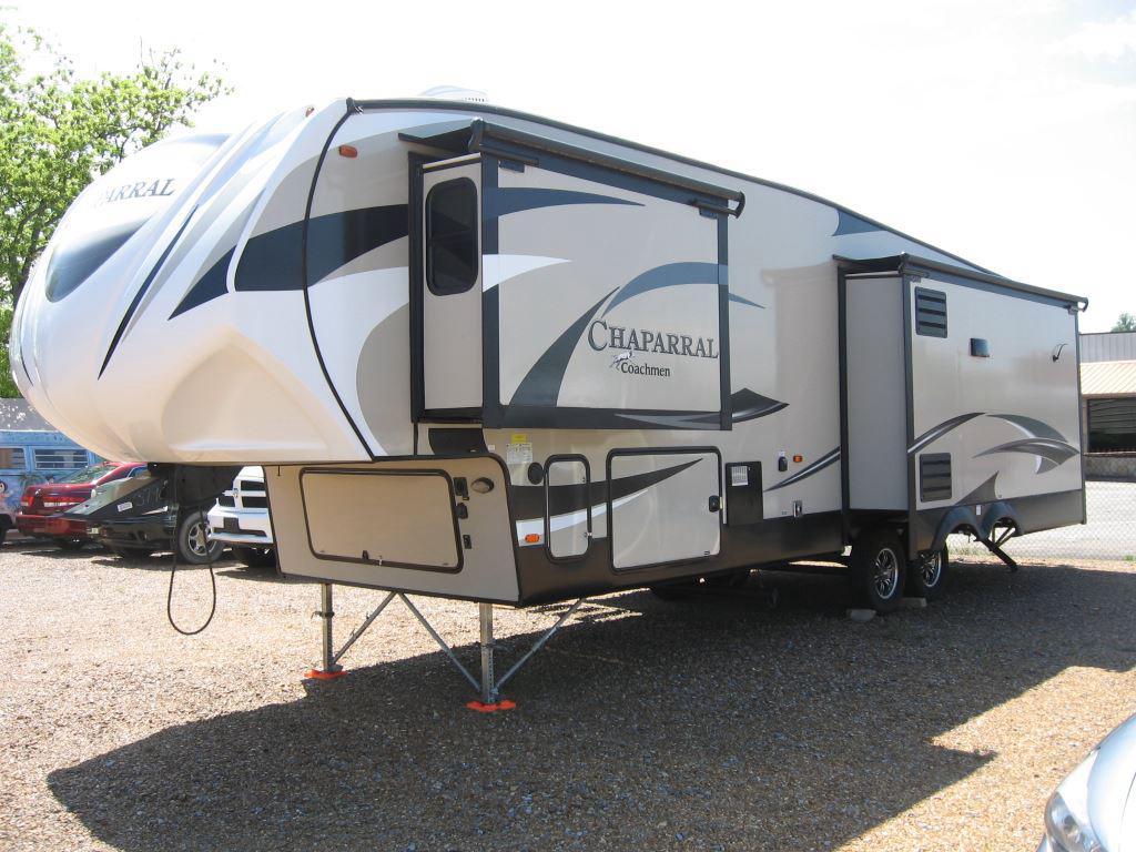 2016 Coachmen Chaparral - $32,000