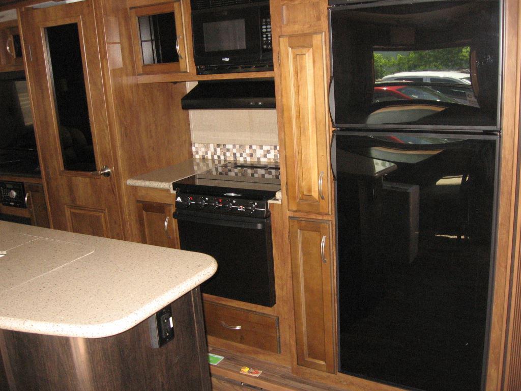 2016 Coachmen Chaparral - $32,000