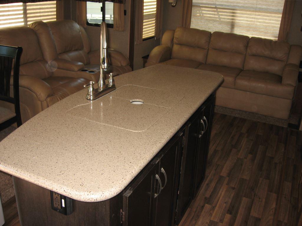 2016 Coachmen Chaparral - $32,000