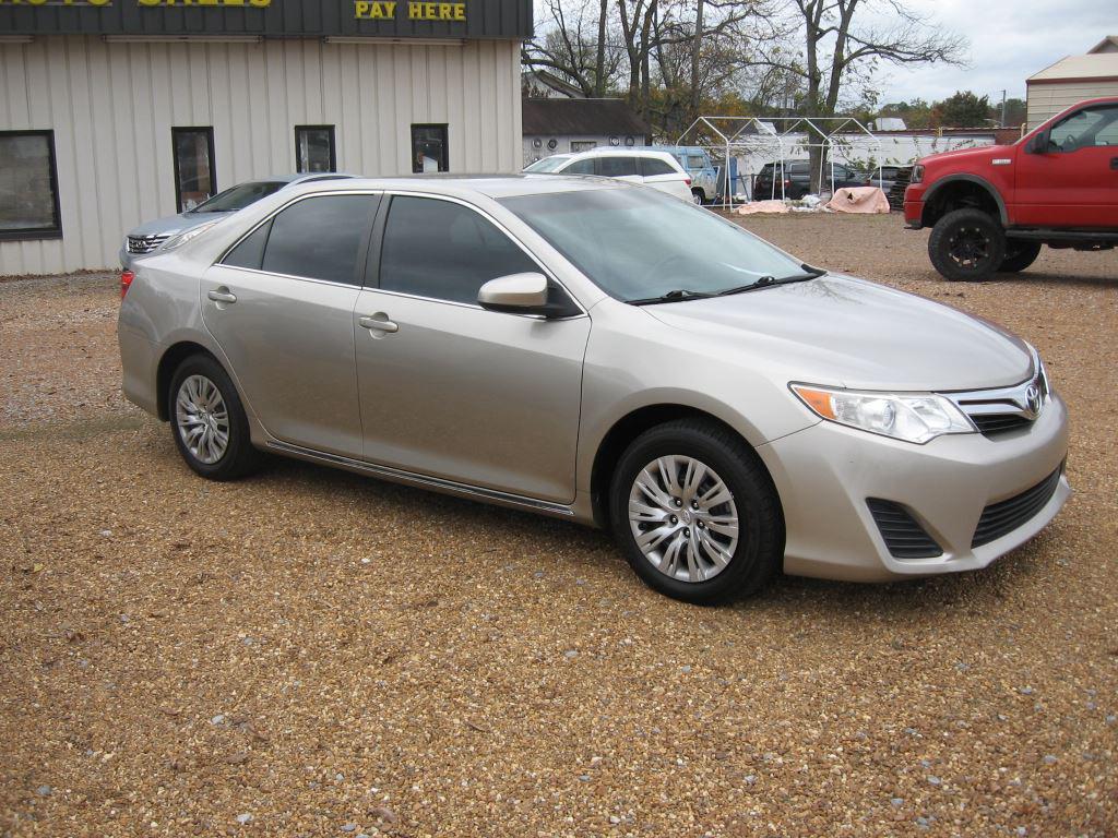 2013 Toyota Camry L photo