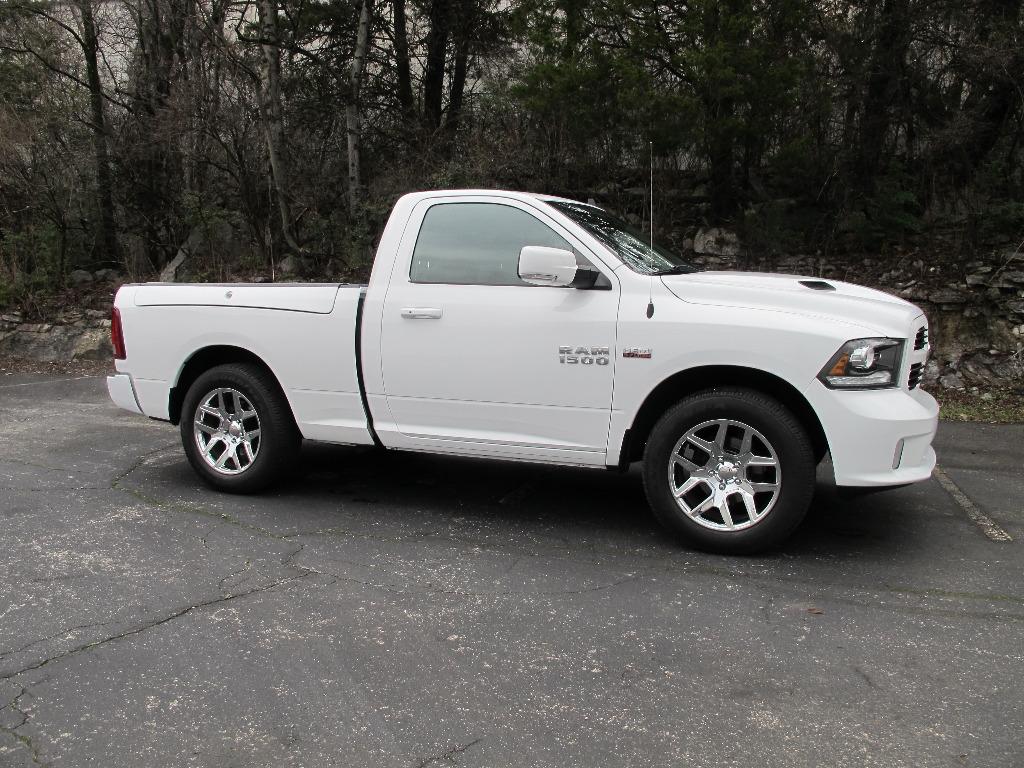 2017 RAM 1500 Sport photo