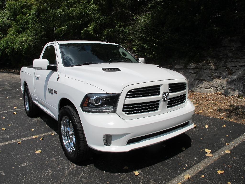 2017 RAM 1500 Sport photo