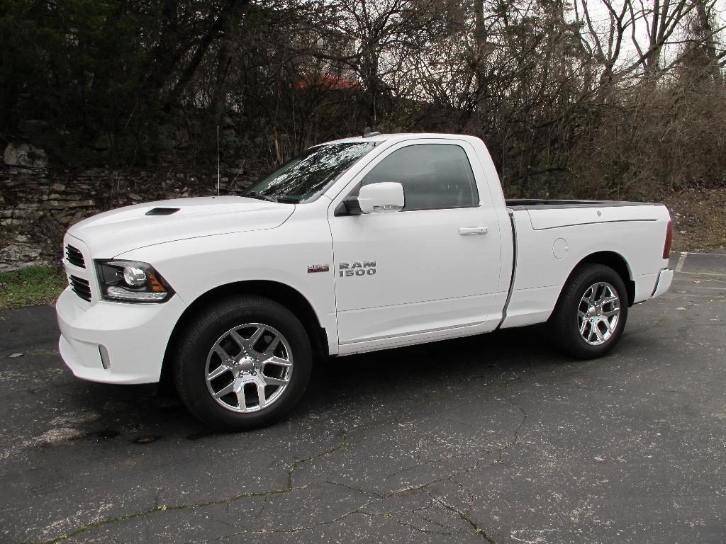 2017 RAM 1500 Sport photo