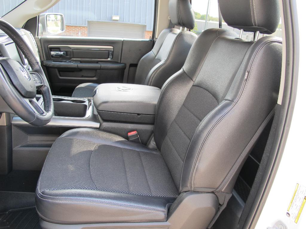 2017 RAM 1500 Sport photo