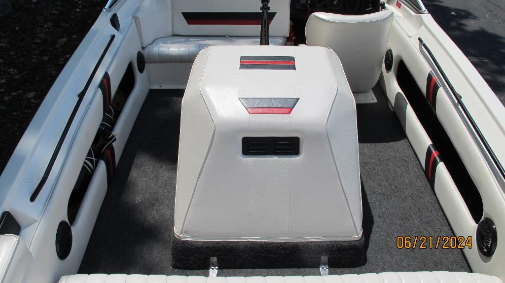 1988 Scion xD photo