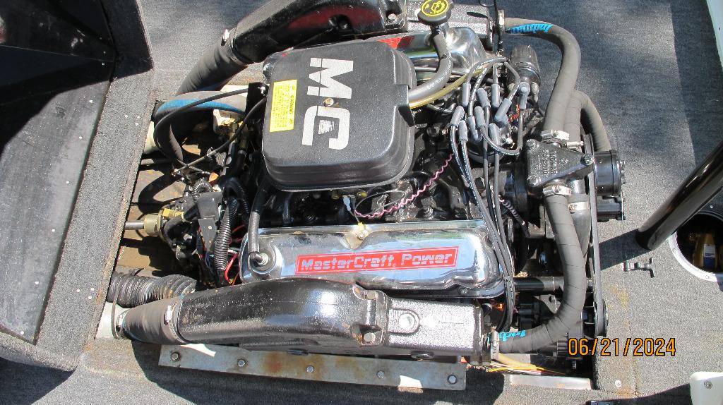 1988 Scion xD photo