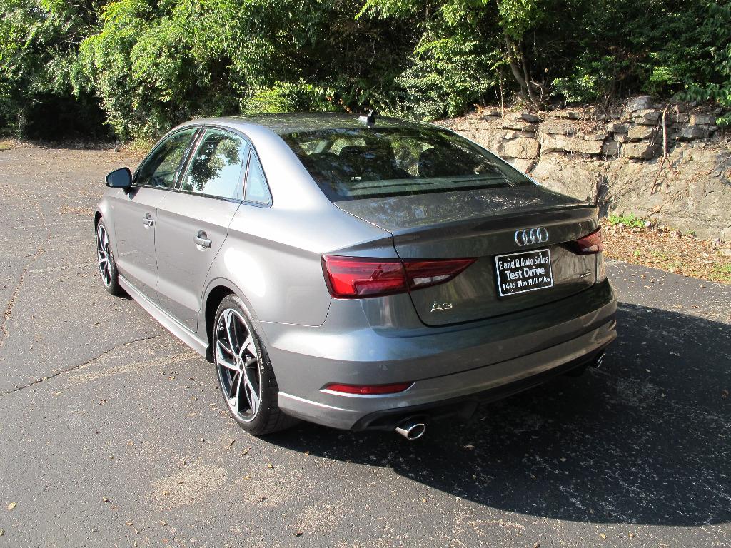 2020 Audi A3  S-Line Premium 45 TFSI photo