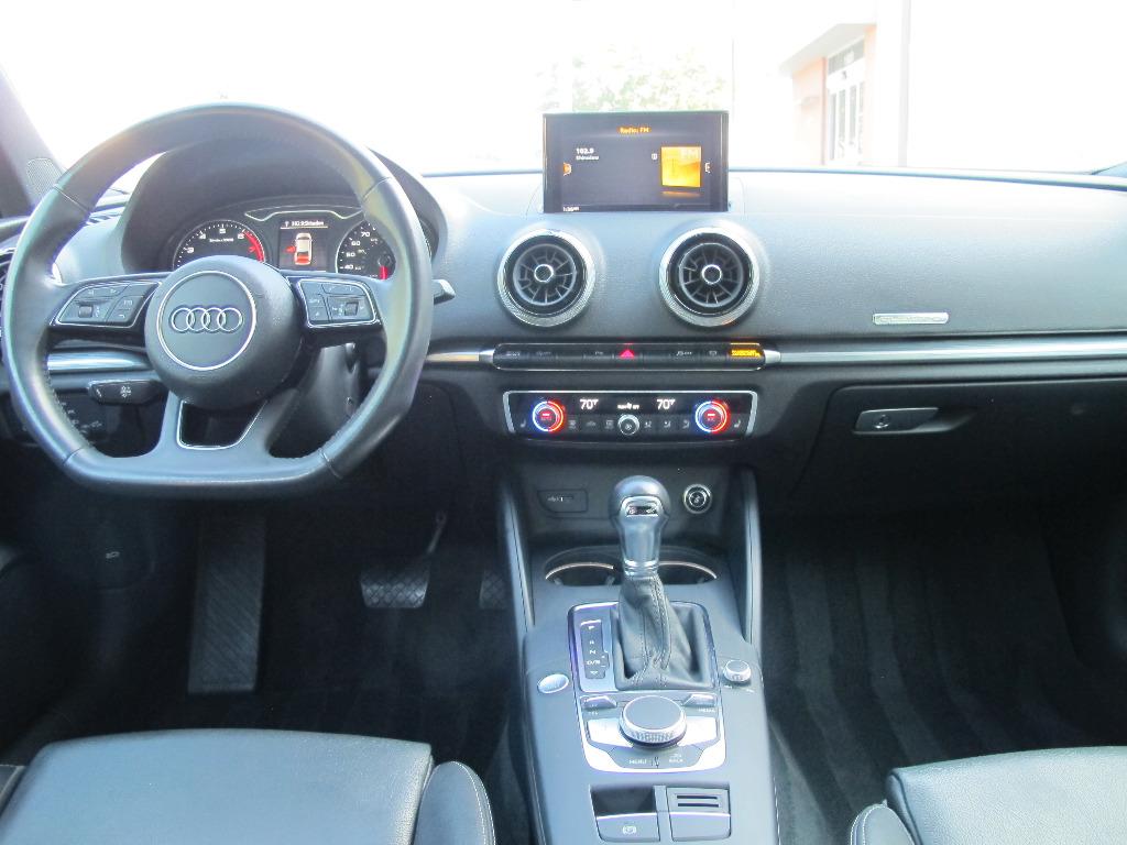 2020 Audi A3  S-Line Premium 45 TFSI photo