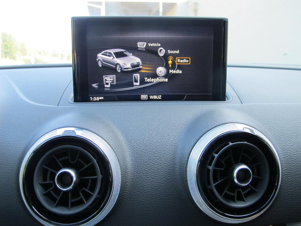 2020 Audi A3  S-Line Premium 45 TFSI photo
