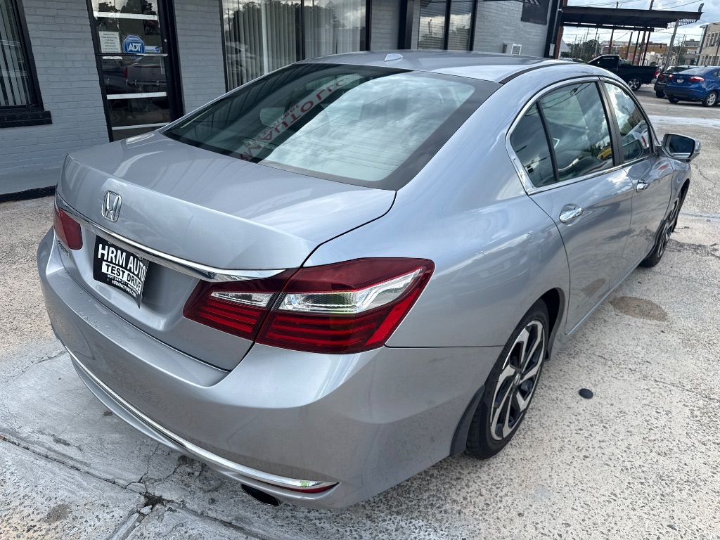 2017 Honda Accord - $16,995