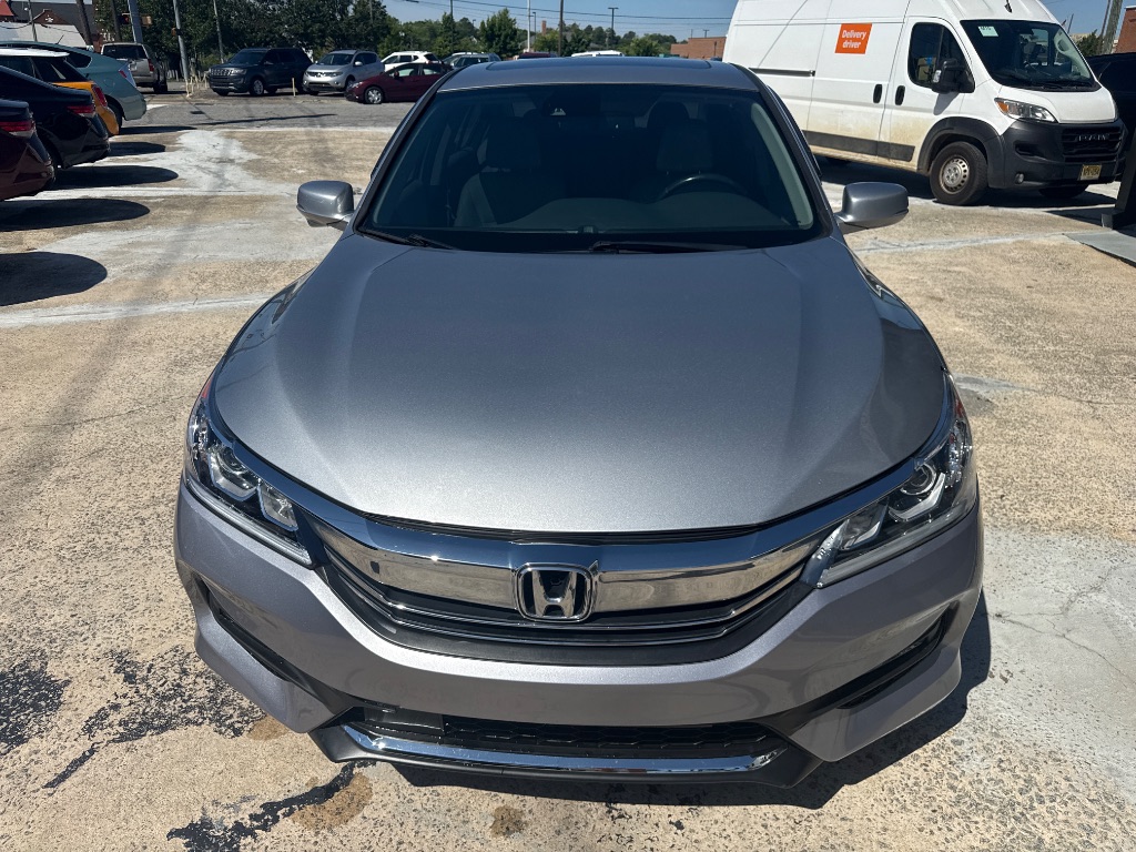 2017 Honda Accord - $15,995