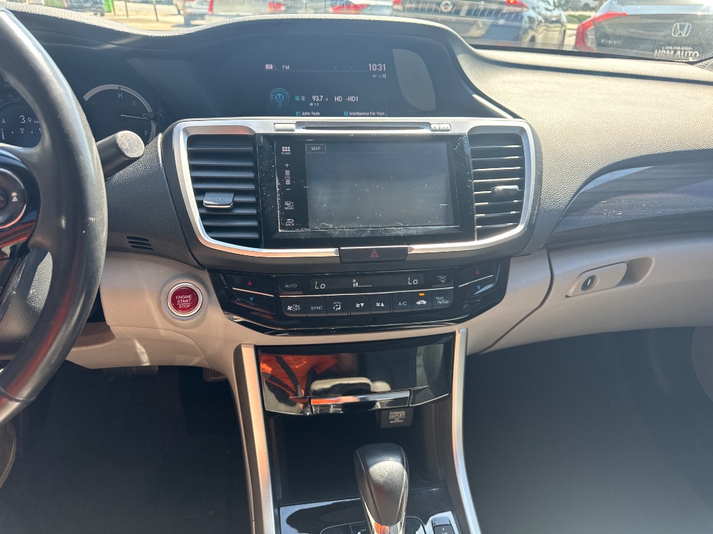2017 Honda Accord - $15,995