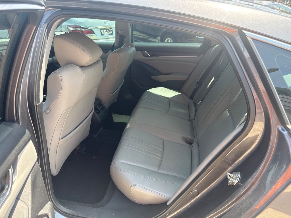 2018 Honda Accord - $15,995