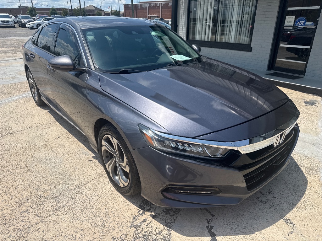 2018 Honda Accord - $15,995