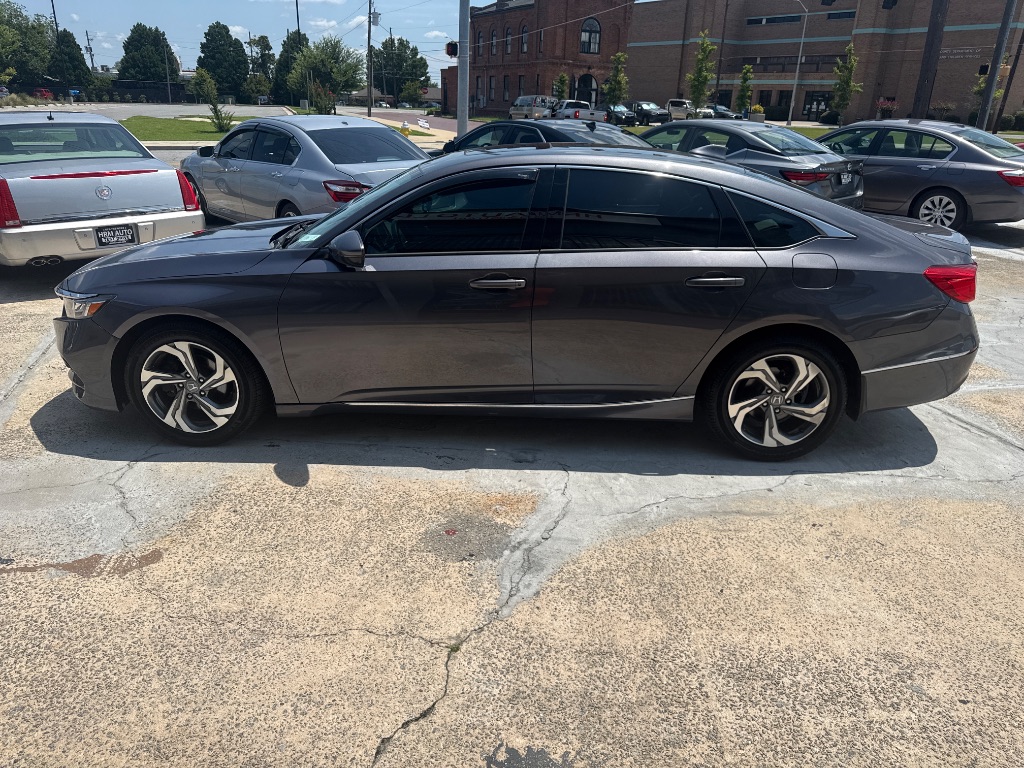 2018 Honda Accord - $15,995