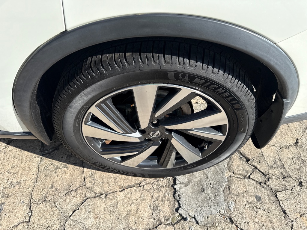 2017 Nissan Murano Platinum photo